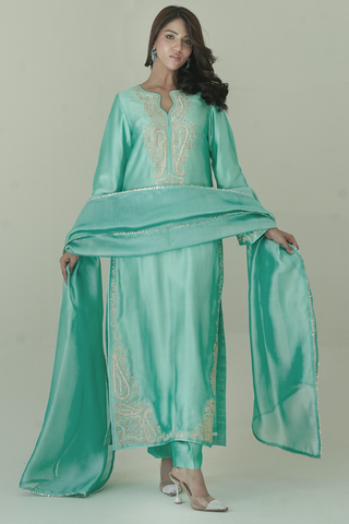 Zarri Long Mint
