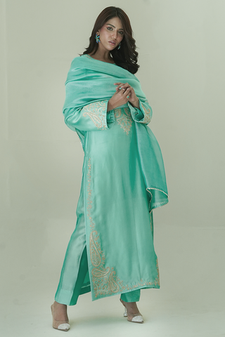 Zarri Long Mint