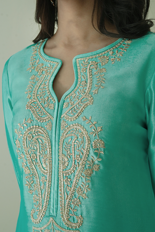 Zarri Long Mint