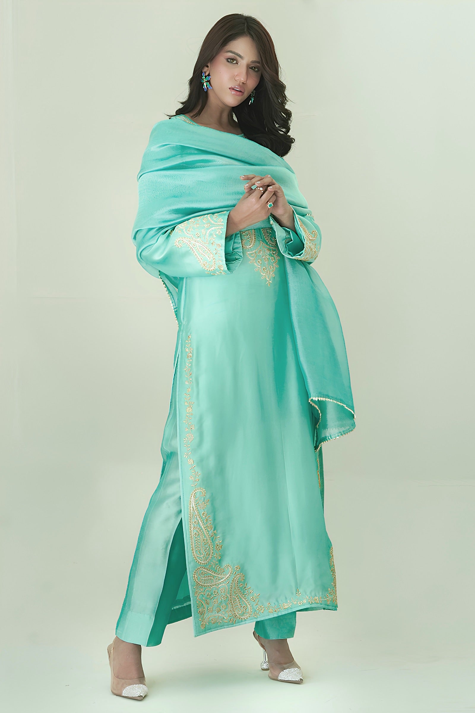 Zarri Long Mint - gulenoor