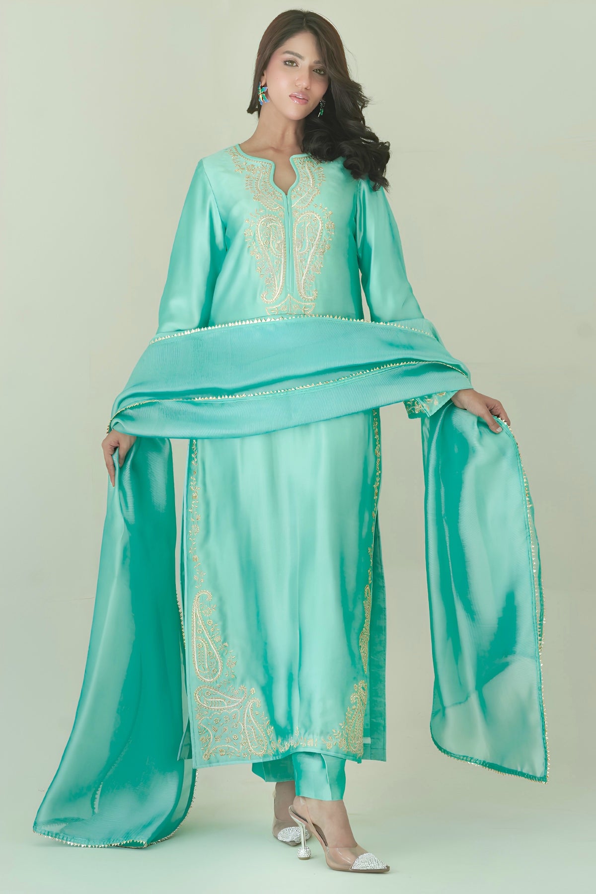 Zarri Long Mint - gulenoor