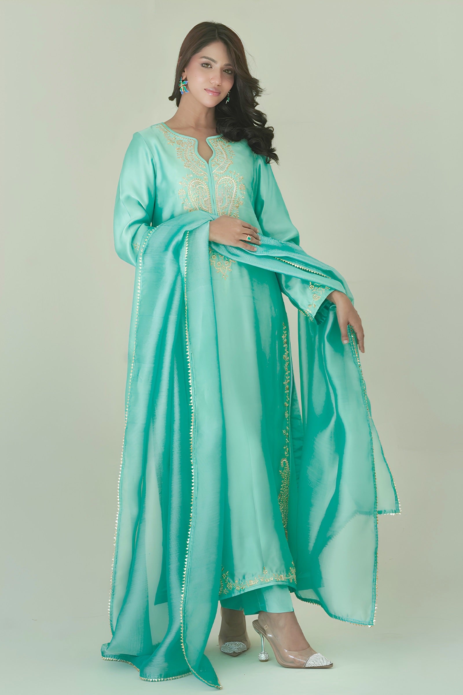 Zarri Long Mint - gulenoor