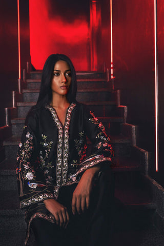 Midnight Birds - gulenoor